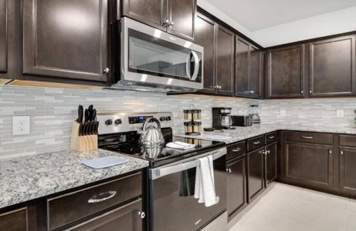 Davenport House | 10BR Magic Mansion Near Disney