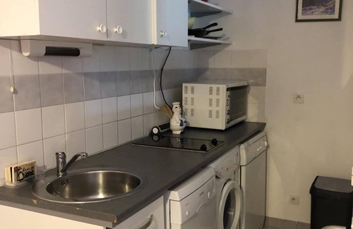 Le Sauze Apartment | 10m from resort center, balcony, parking, tv, ski locker, 30m², Sauze - Super Sauze