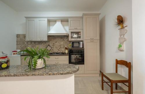 Tresnuraghes Apartment | 10min Da Bosa Marina - Con Giardino e Parcheggio