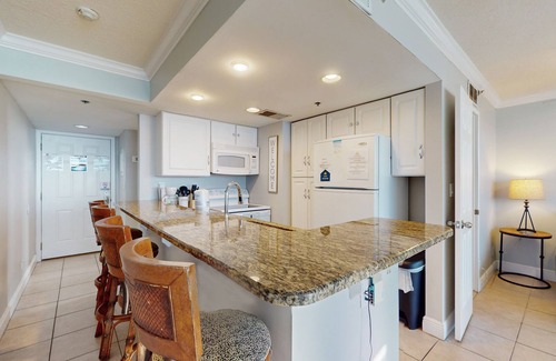 Panama City Beach Apartment | 10th-floor, Gulf-front condo with pools, tennis, views, & fast WiFi