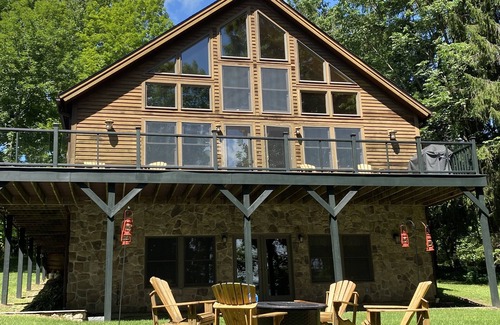 Cooperstown - Otsego Lake House | 11.4 miles to Dreams Park- AC, Game Room, Dock, Swim Deck, Kayaks, Canoe