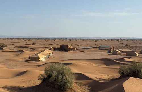 M'Hamid El Ghizlane RV Rental | 11-bedroom campground in terrific M'Hamid El Ghizlane with AC