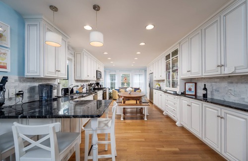 Broadkill Beach House | 11 California - Pet friendly home bay block in Broadkill Beach!