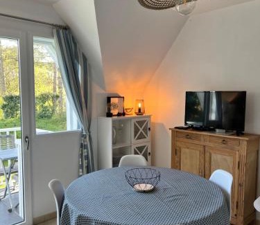 Hardelot-Plage Apartment | 11 Les Pins Penchés