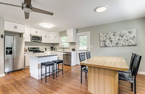 Candler-McAfee House | 11 Mi to Dtwn Atlanta: Family Home w/Yard