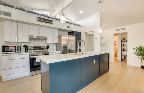Knoell Garden Groves Cottage | 11 Mi to Dtwn Phoenix: Main House w/Outdoor Oasis