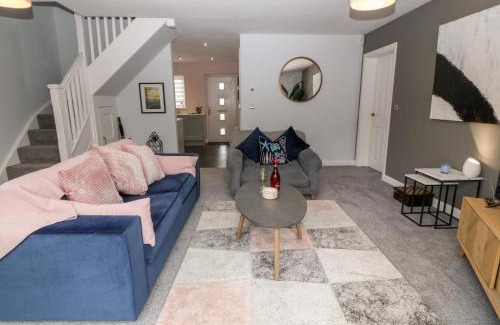 Brynteg House | 11 Parc Delfryn