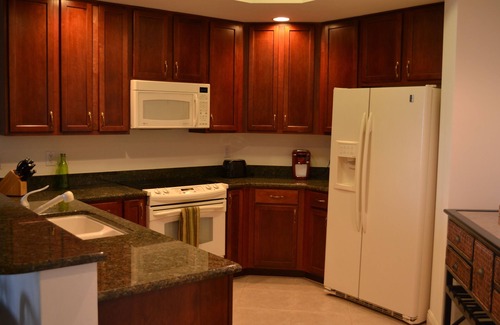 Cape Harbour Condo | 11 Th Floor, 3 bed/2 bath South Facing Condo at Cape Harbor with beautiful views