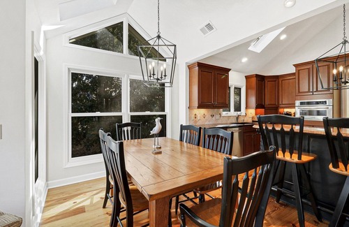 Sea Pines House | 11 Willow Oak | Private Heated Pool | Bike to Beach