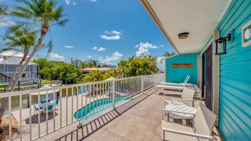 South Island House | 110 Bahia #3
