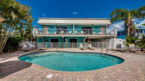 South Island House | 110 Bahia #3