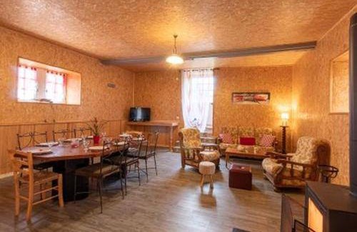 Chalonnes-sous-le-Lude House | 110 m² House ∙ 2 bedrooms ∙ 8 guests