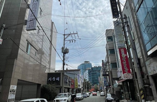 Okpo-dong Apartment | 110 m² Apartment ∙ 3 bedrooms ∙ 11 guests