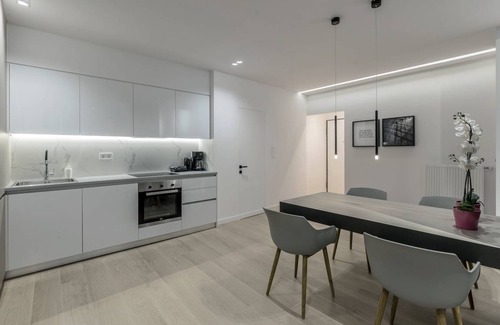 Pangrati Apartment | 110 m² Apartment ∙ 4 bedrooms ∙ 8 guests