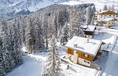 Arosa Apartment | 110 m² Apartment ∙ 4 bedrooms ∙ 9 guests
