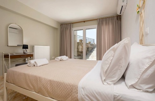 Kalpaki Apartment | 110 m² Apartment ∙ 4 bedrooms ∙ 8 guests
