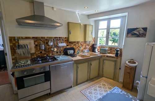 Yevre-le-Chatel Cottage | 110 m² Cabin ∙ 3 bedrooms ∙ 6 guests