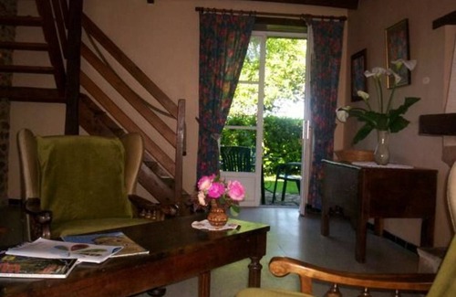 Joue-l'Abbe Cottage | 110 m² Cabin ∙ 3 bedrooms ∙ 5 guests