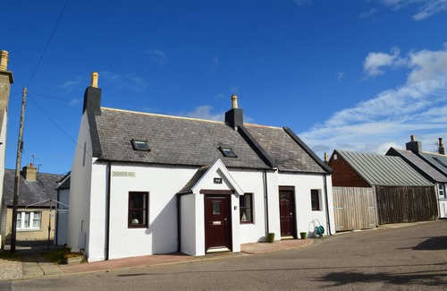 Buckie Cottage | 110 m² Cabin ∙ 4 bedrooms ∙ 7 guests