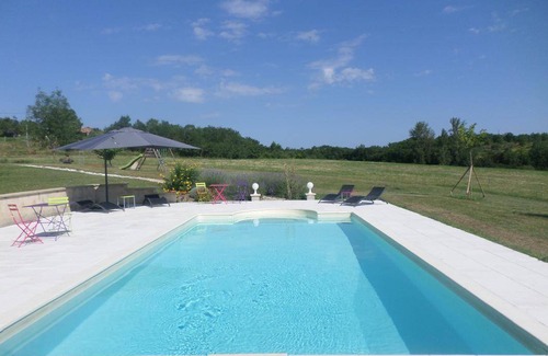 Lalbenque House | 110 m² Gîte ∙ 3 bedrooms ∙ 6 guests