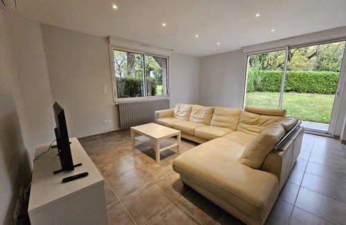 Albignac House | 110 m² Gîte ∙ 3 bedrooms ∙ 6 guests