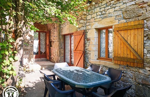 Autoire House | 110 m² Gîte ∙ 3 bedrooms ∙ 6 guests