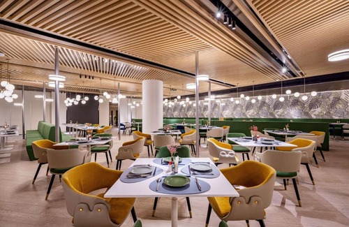 Jian Ye Hotel | 110 m² Hotel ∙ 127 guests