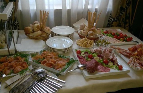 Monti Hotel | 110 m² Hotel ∙ 2 bedrooms ∙ 127 guests