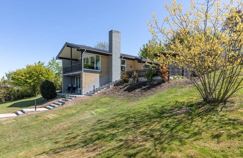 Sandvig House | 110 m² House ∙ 3 bedrooms ∙ 5 guests