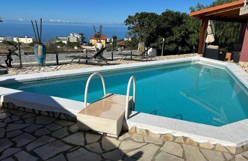 La Quinta House | 110 m² House ∙ 2 bedrooms ∙ 4 guests