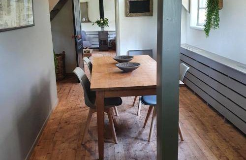 Municipality of Krimpenerwaard House | 110 m² House ∙ 2 bedrooms ∙ 5 guests