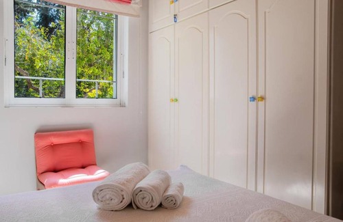 Kalamaki House | 110 m² House ∙ 3 bedrooms ∙ 7 guests