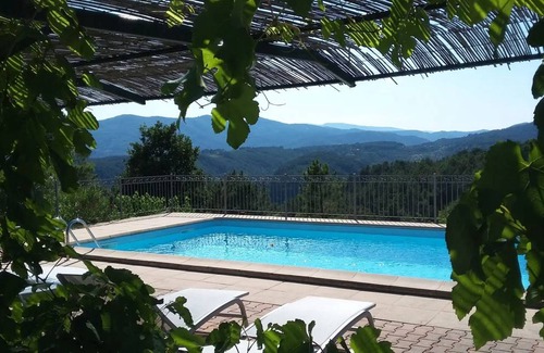 Chambonas House | 110 m² House ∙ 3 bedrooms ∙ 6 guests
