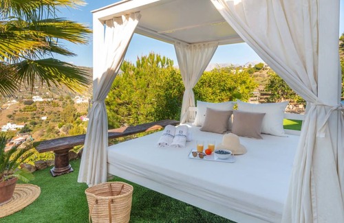 Torrox House | 110 m² House ∙ 3 bedrooms ∙ 5 guests