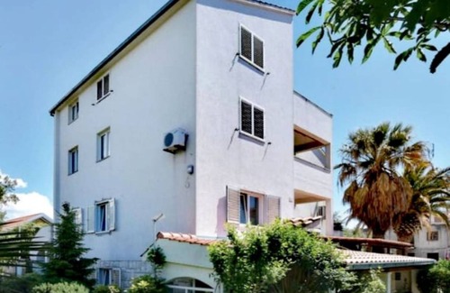 Vranjic House | 110 m² House ∙ 3 bedrooms ∙ 6 guests