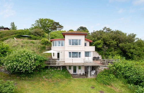 Olsted House | 110 m² House ∙ 4 bedrooms ∙ 8 guests