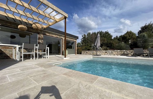 Saint-Remeze House | 110 m² House ∙ 4 bedrooms ∙ 9 guests
