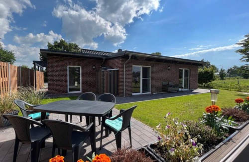 Brookmerland House | 110 m² House ∙ 2 bedrooms ∙ 6 guests