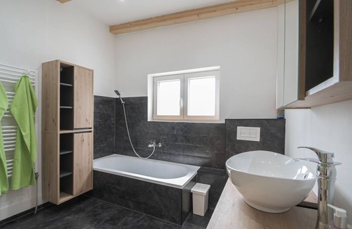 Brookmerland House | 110 m² House ∙ 2 bedrooms ∙ 6 guests