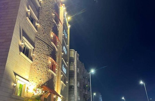 Al-Hamra'a Apartment | 110 m² Serviced apartment ∙ 4 bedrooms ∙ 127 guests