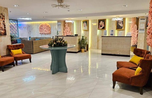 Al-Hamra'a Apartment | 110 m² Serviced apartment ∙ 4 bedrooms ∙ 127 guests