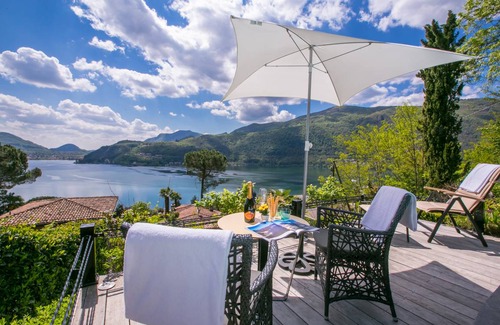 Morcote Villa | 110 m² Villa ∙ 2 bedrooms ∙ 5 guests