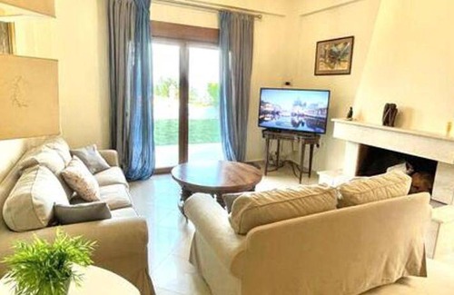 Kriopigi Villa | 110 m² Villa ∙ 3 bedrooms ∙ 6 guests