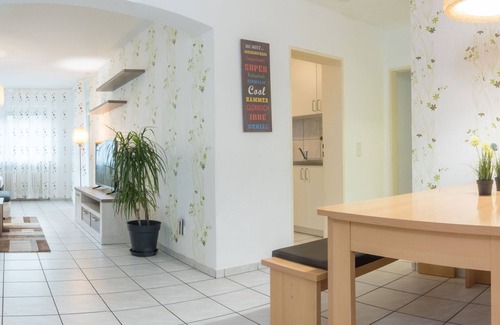Rhein-Erft-Kreis District Apartment | 110 sqm apartment Heike with large balcony - inexpensive accommodation for workers