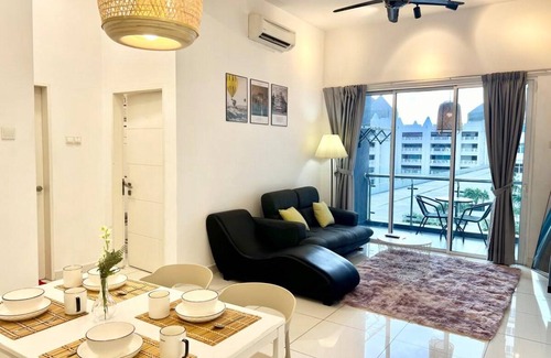 Bandar Puchong Jaya House | 1100 m² House ∙ 2 bedrooms ∙ 10 guests