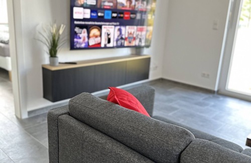 Ludwigsfelde Apartment | 110qm Neu und Modern Eingerichtet/Nähe Berlin-potsdam