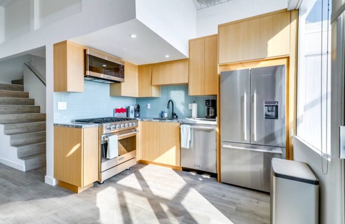Central Malibu Apartment | 111 m² Apartment ∙ 2 bedrooms ∙ 4 guests