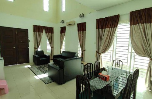 Hutan Kampung House | 111 m² House ∙ 1 bedroom ∙ 5 guests
