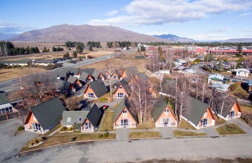 Twizel Hotel | 111 m² Motel ∙ 6 bedrooms ∙ 19 guests