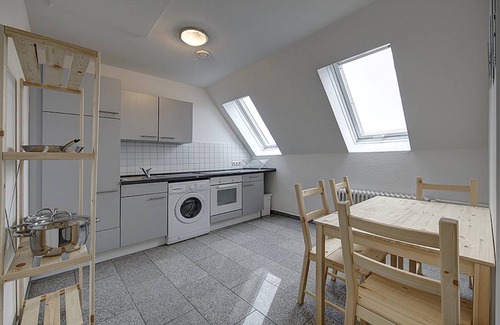 Cannstatt-Mitte Resort | 111 m² Private room ∙ 1 bedroom ∙ 1 guest